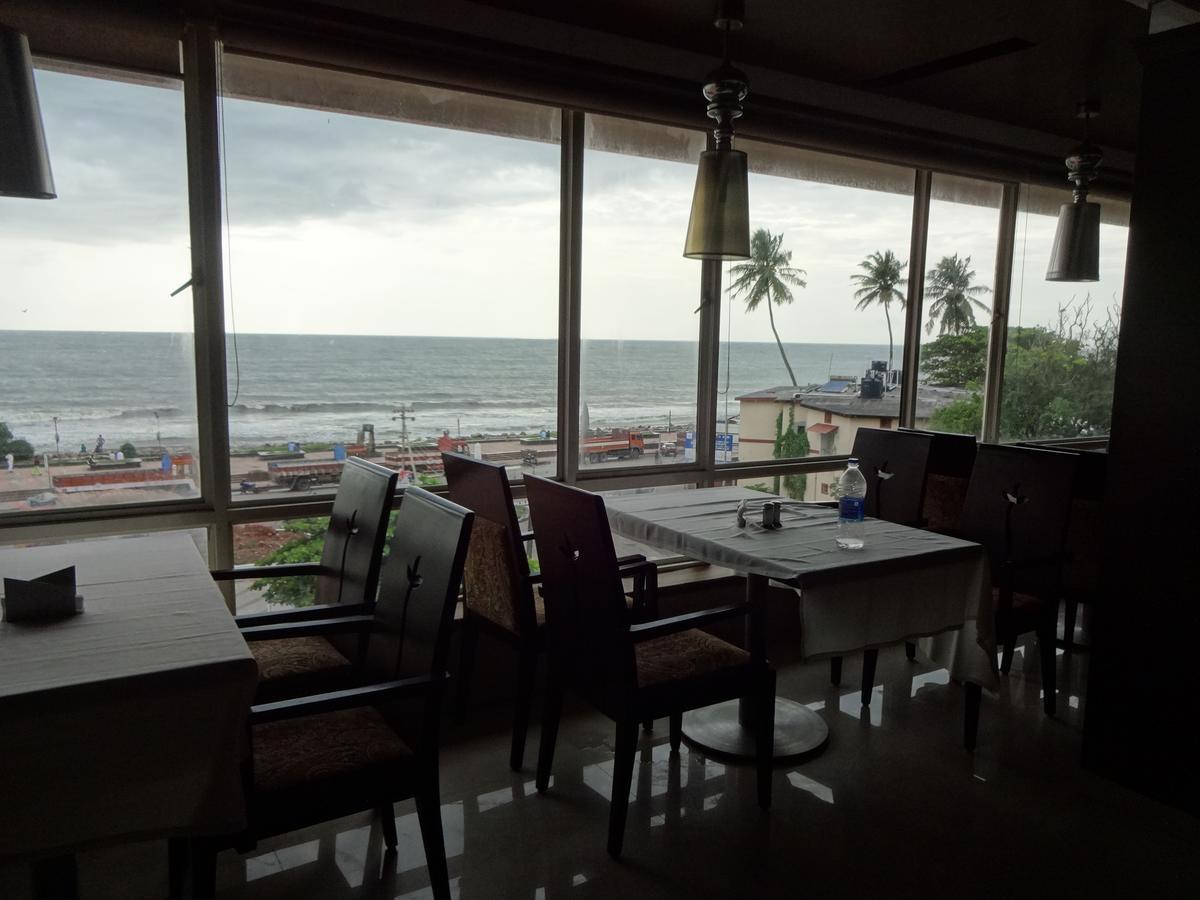 Sea Queen Hotel Kozhikode Exterior foto